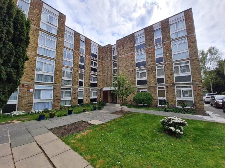 Gordon Road, Ealing, London, W5 2AF