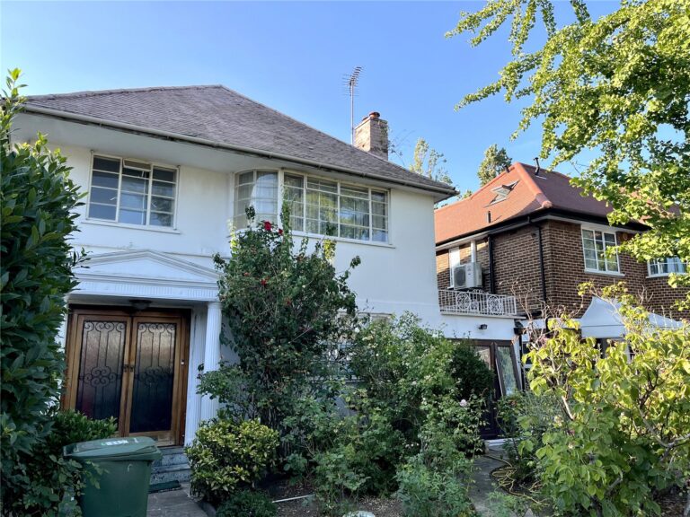 Heathcroft, Ealing, London, W5 3EZ